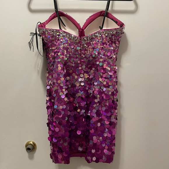 Brand new Alyce Paris dress - Picture 3 of 8